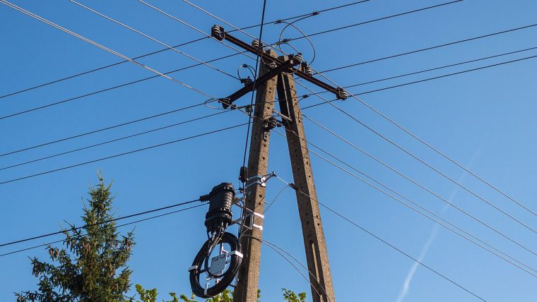 Pole, Duct and Chamber: The Ground-Level Work Behind a Fibre Order